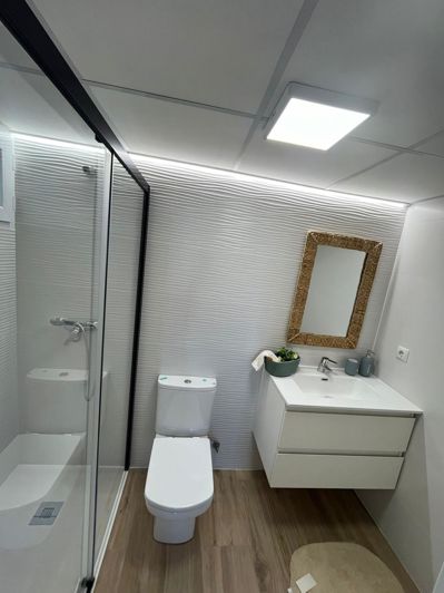 Image No.25-3 Bed Apartment for sale