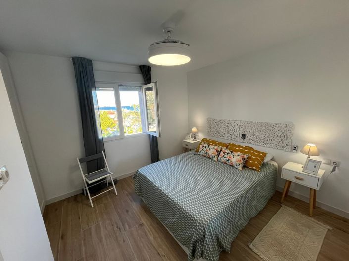 Image No.29-3 Bed Apartment for sale