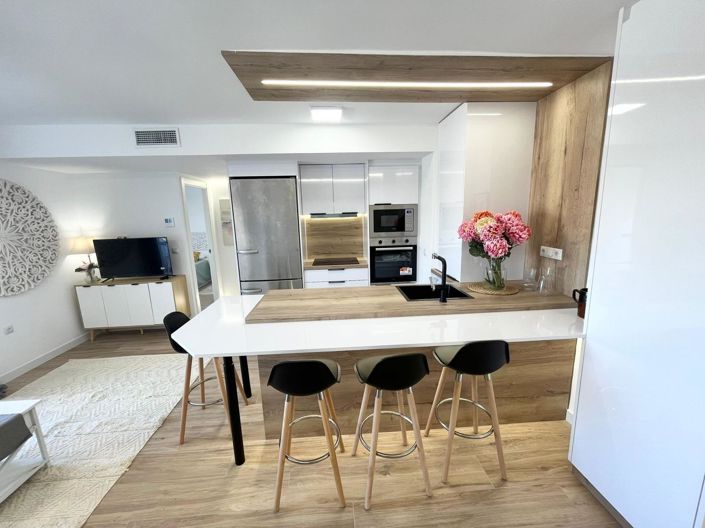 Image No.7-3 Bed Apartment for sale