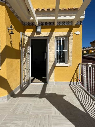 Image No.5-3 Bed Villa for sale