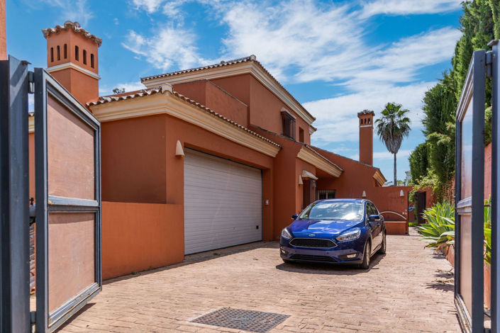 Image No.5-4 Bed Villa for sale