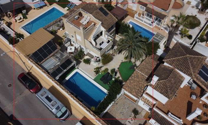 Image No.3-3 Bed Villa for sale
