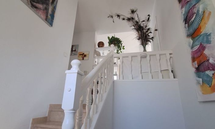 Image No.36-3 Bed Villa for sale