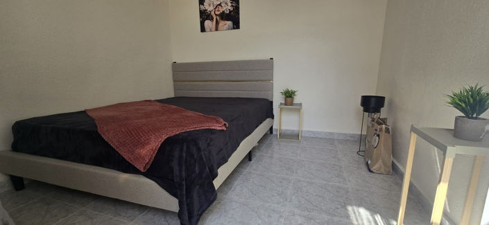 Image No.12-3 Bed Apartment for sale