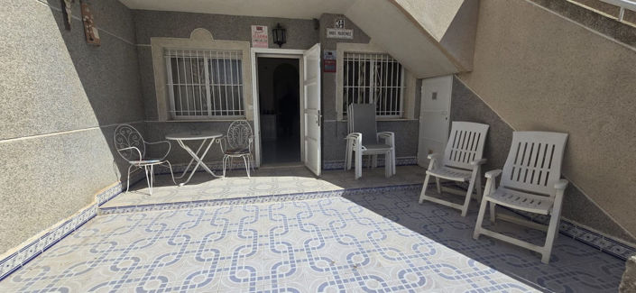 Image No.17-3 Bed Apartment for sale