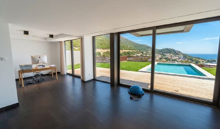 Image No.13-5 Bed Villa for sale