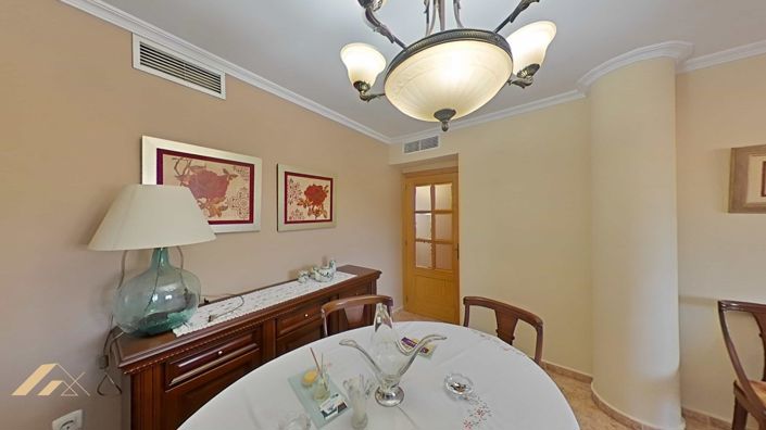 Image No.18-3 Bed Apartment for sale