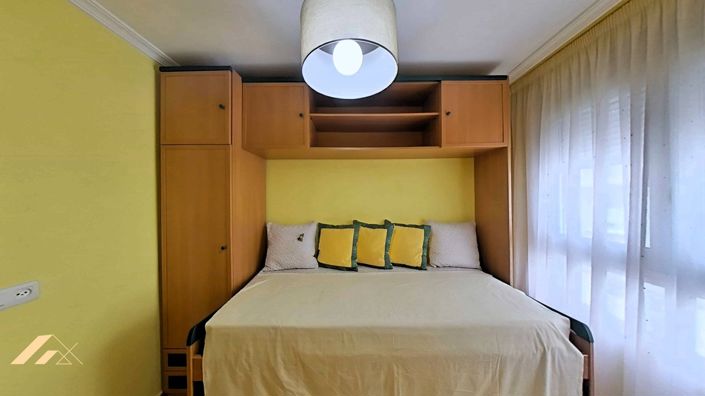 Image No.30-3 Bed Property for sale