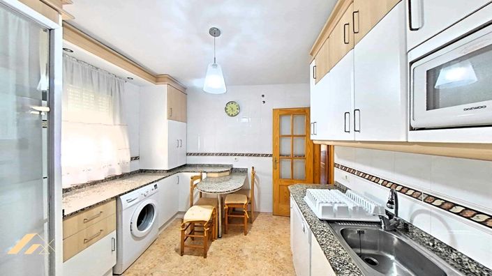 Image No.34-3 Bed Apartment for sale
