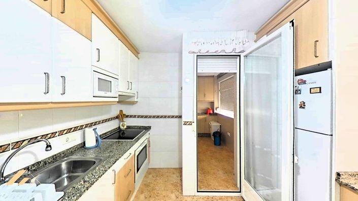 Image No.36-3 Bed Apartment for sale