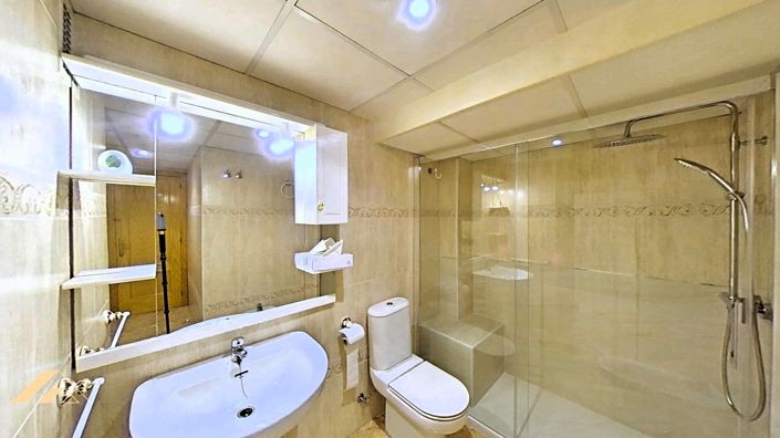 Image No.42-3 Bed Apartment for sale