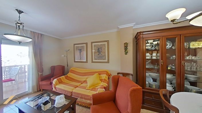Image No.8-3 Bed Apartment for sale