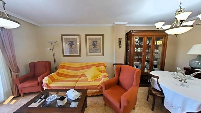 Image No.9-3 Bed Apartment for sale