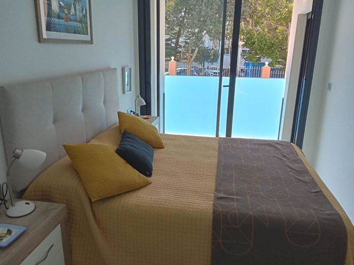 Image No.17-1 Bed House for sale