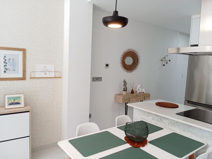 Image No.8-1 Bed House for sale
