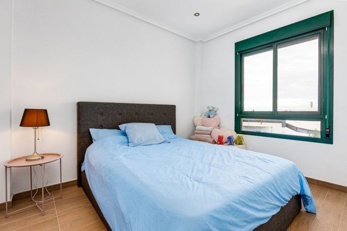 Image No.10-2 Bed Penthouse for sale