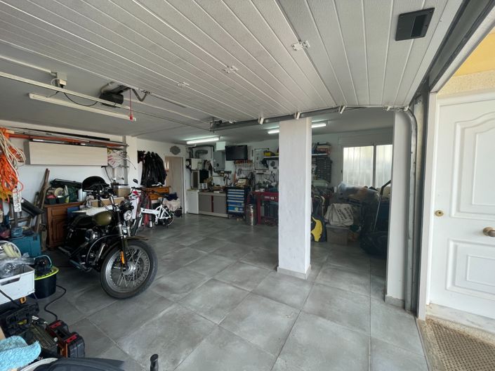 Image No.11-3 Bed Villa for sale