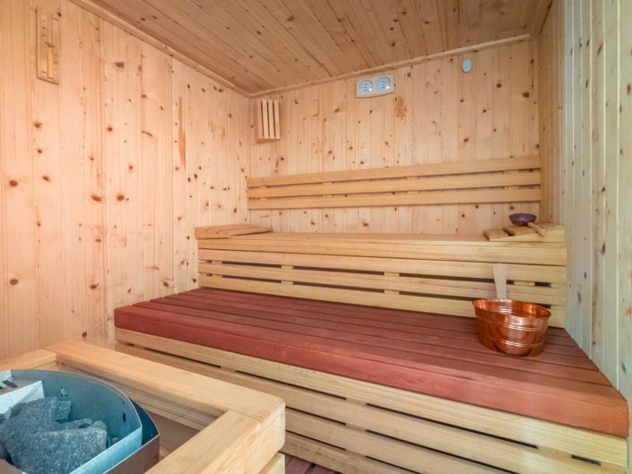 Image No.20-2 Bed Apartment for sale