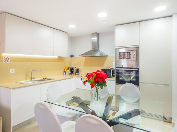 Image No.8-2 Bed Apartment for sale