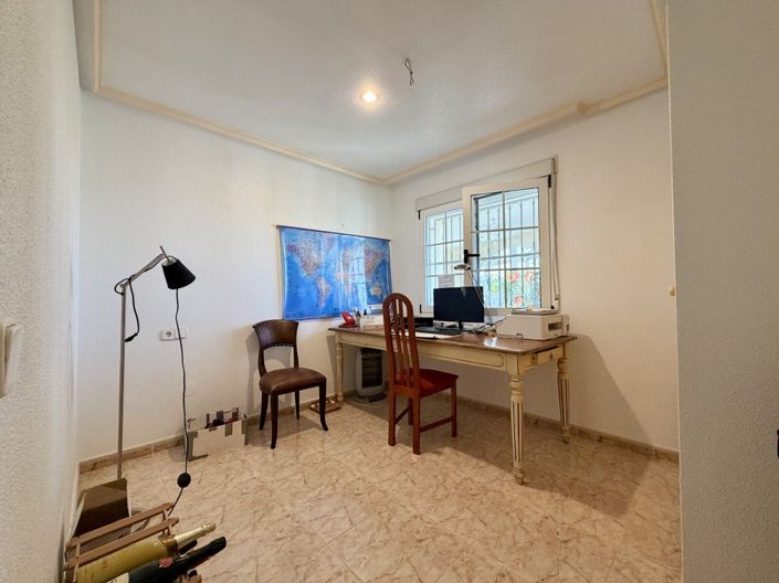 Image No.7-5 Bed Villa for sale