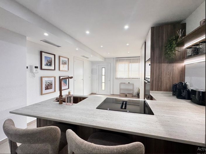 Image No.5-2 Bed Apartment for sale