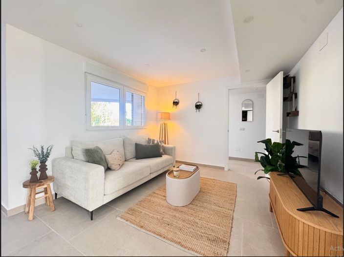 Image No.9-2 Bed Apartment for sale