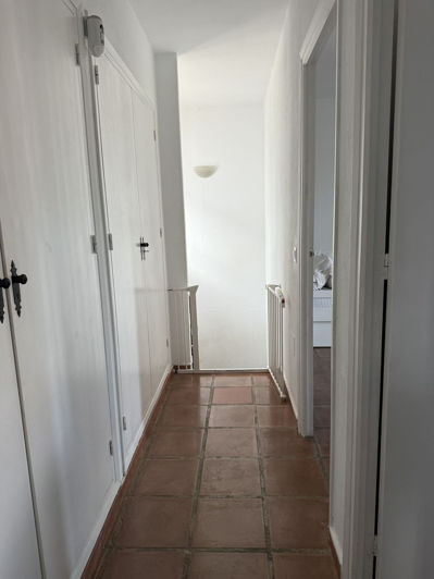 Image No.12-3 Bed House for sale