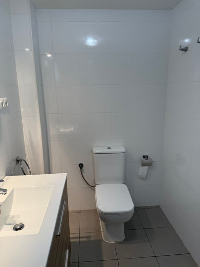Image No.20-3 Bed House for sale