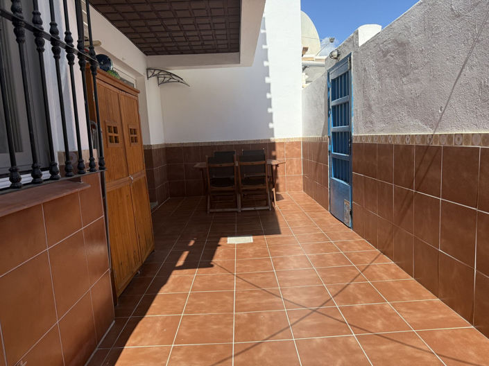 Image No.3-3 Bed House for sale