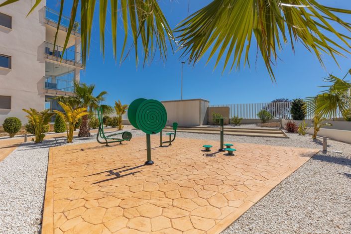 Image No.26-2 Bed Apartment for sale