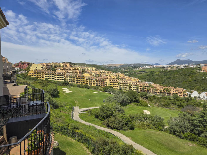 Image No.2-3 Bed Penthouse for sale