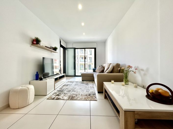 Image No.5-2 Bed Apartment for sale