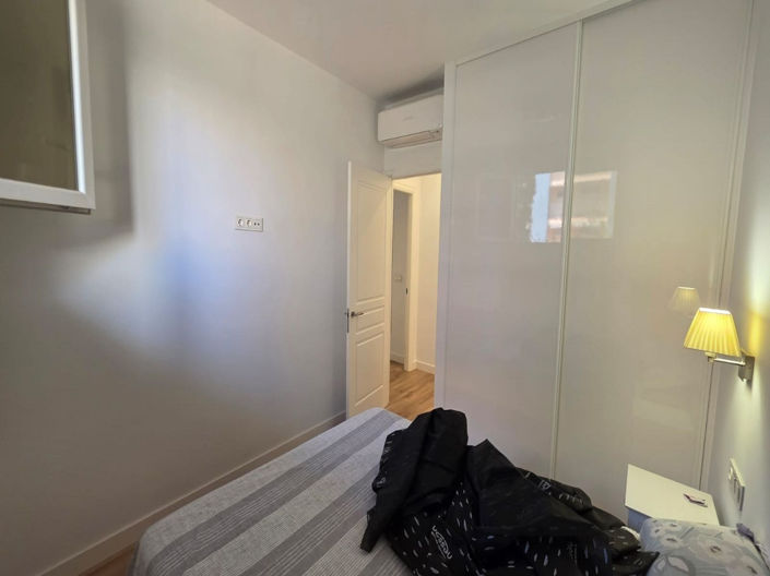 Image No.18-3 Bed Apartment for sale