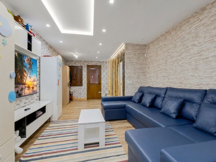 Image No.4-2 Bed Villa for sale