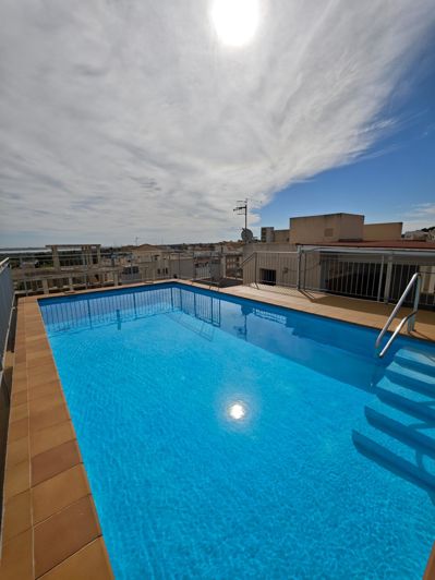 Image No.31-2 Bed Apartment for sale