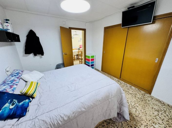 Image No.13-3 Bed Apartment for sale