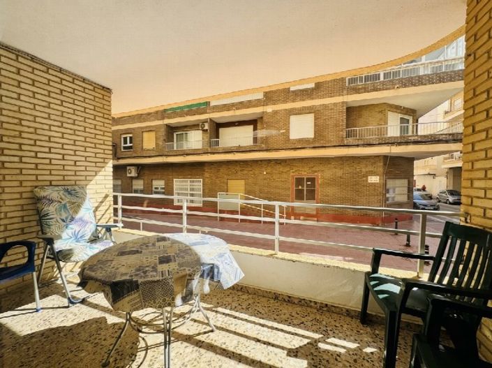 Image No.2-3 Bed Property for sale