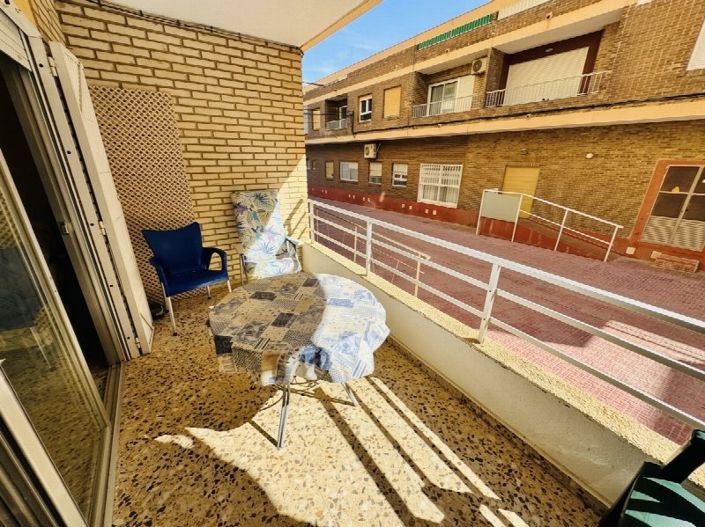 Image No.24-3 Bed Property for sale