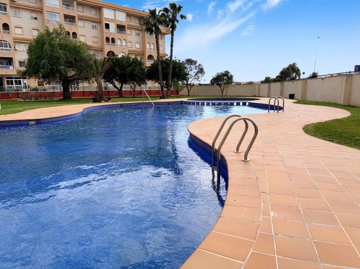 Image No.12-2 Bed Apartment for sale