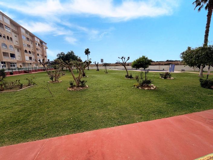 Image No.18-2 Bed Apartment for sale