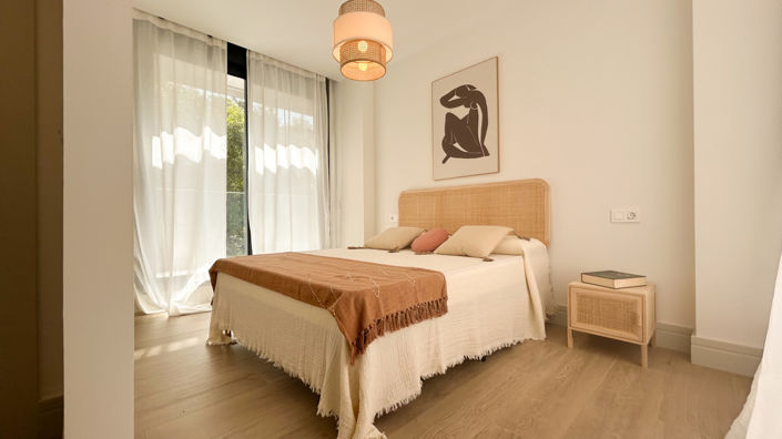 Image No.19-3 Bed Townhouse for sale