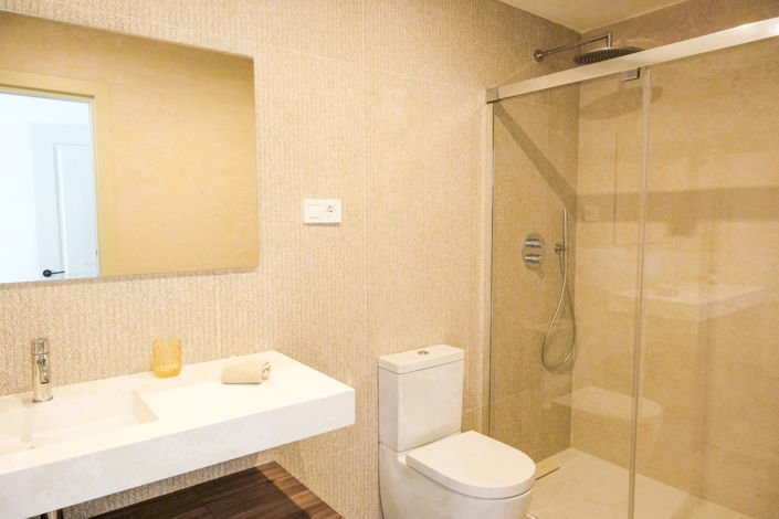 Image No.32-2 Bed Duplex for sale