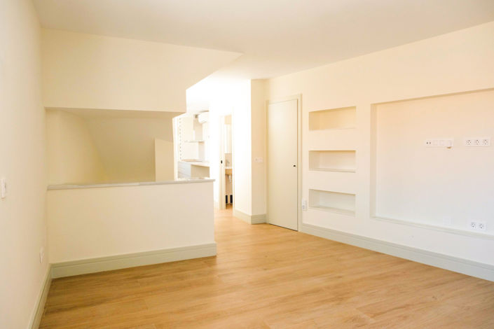 Image No.43-2 Bed Duplex for sale