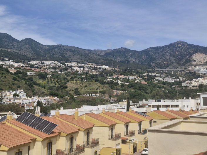 Image No.17-2 Bed Apartment for sale