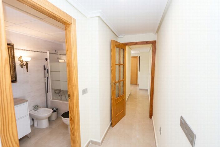 Image No.11-2 Bed Apartment for sale
