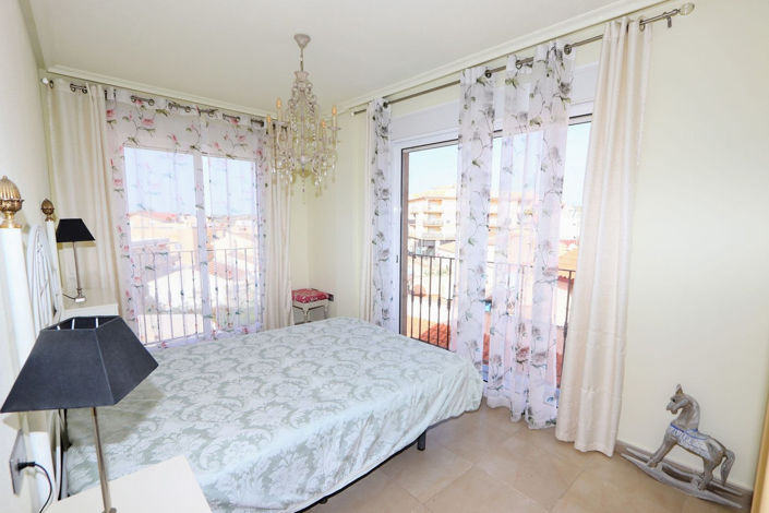 Image No.8-2 Bed Apartment for sale