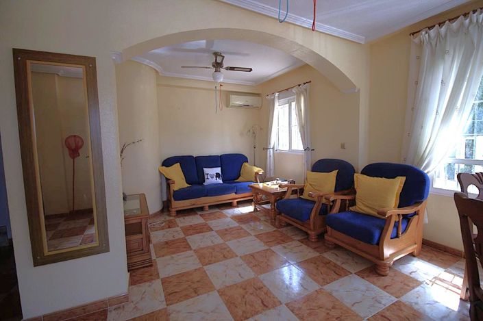 Image No.6-2 Bed Townhouse for sale