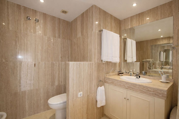 Image No.22-2 Bed Apartment for sale