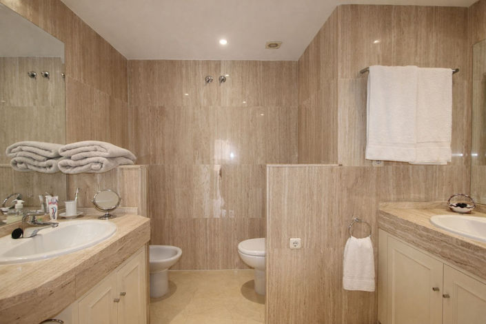 Image No.24-2 Bed Apartment for sale