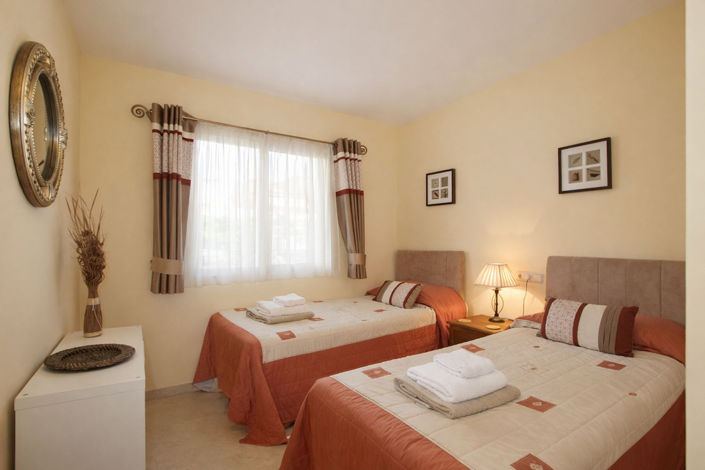 Image No.32-2 Bed Apartment for sale